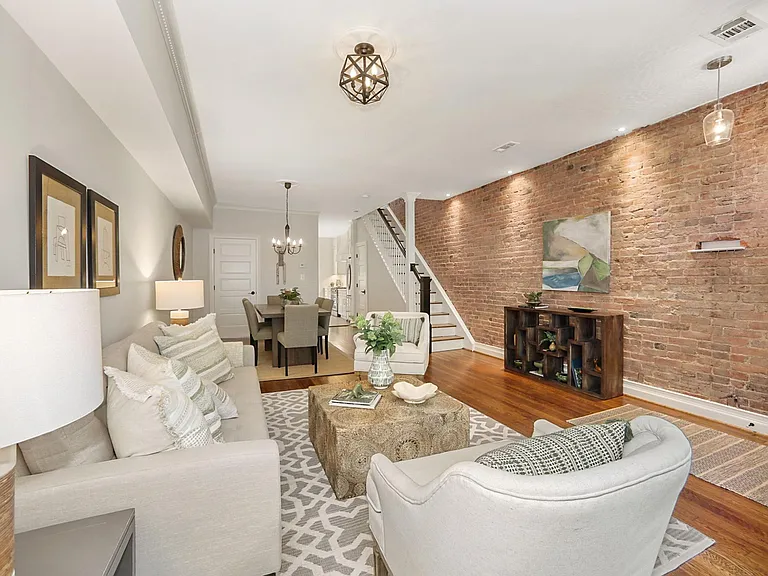 1116 K St NE #2 — Photo 3