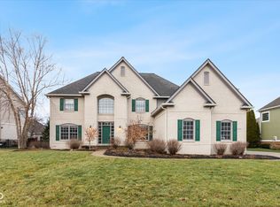 10527 Madison Brooks Dr, Fishers, IN 46040
