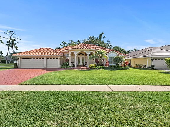 3rd image of 15791 Cedar Grove Lane