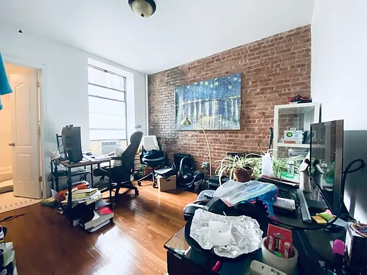 Rented by Compass | media 29