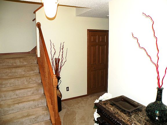 4th image of 6863 Pine Crest Trl S