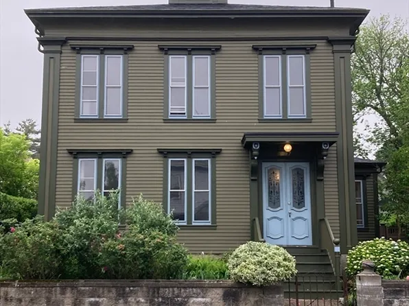 597 County St, New Bedford, MA 02740