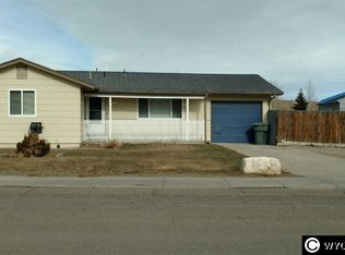 2806 Cherokee Ln, Casper, WY 82604