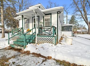 W862 Florence ROAD, Genoa City, WI 53128