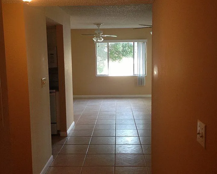 643 N Keene Rd #B — Photo 10
