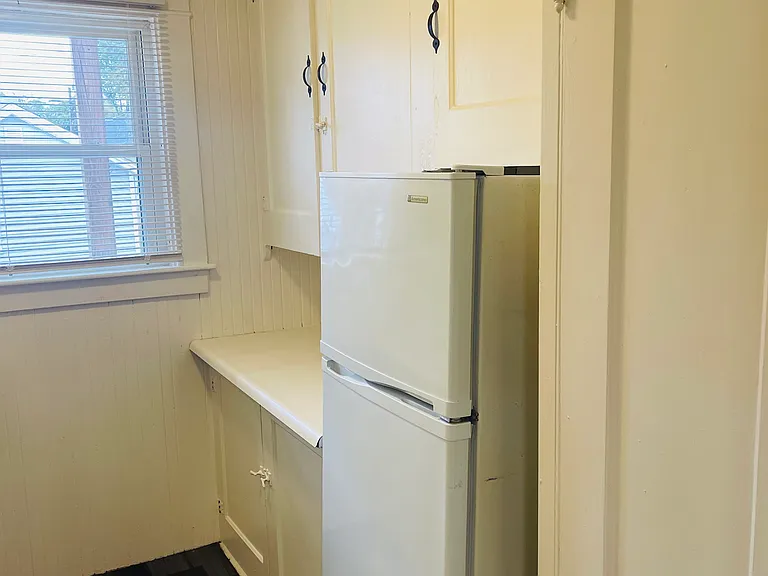 553 Lincoln St — Photo 8
