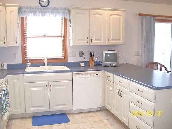 4th image of 9660 Sterling Oaks Dr