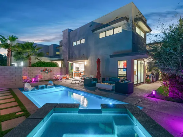 2712 Dancing Sands Dr, Palm Springs, CA 92262