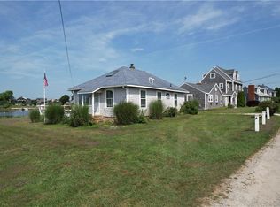 24 Peninsula Rd, South Kingstown, RI 02879