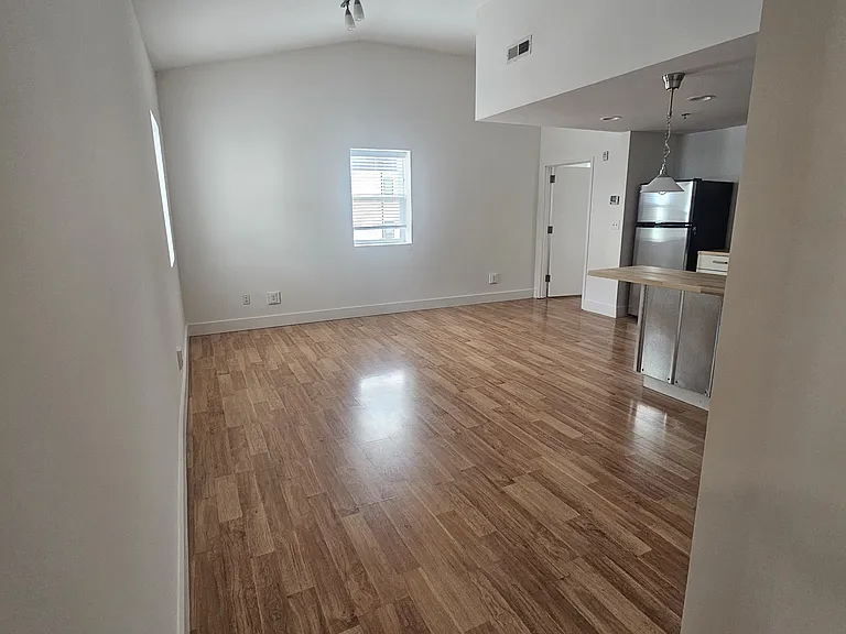1590 Adams St #202 — Photo 18