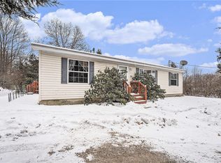 57173 Ivy Ln, Three Rivers, MI 49093