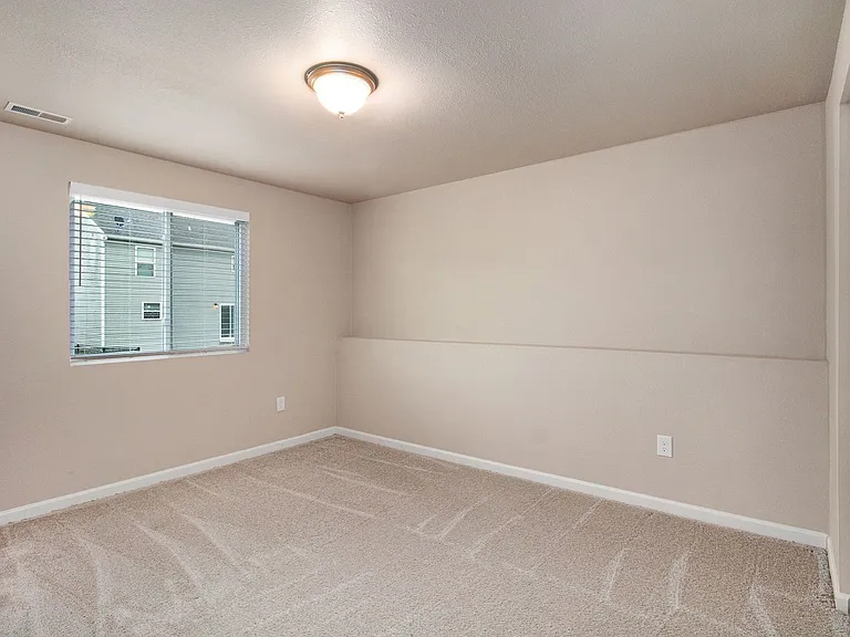 372 White Pine Ct — Photo 19