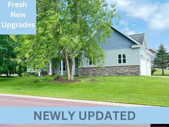 121 Rosewood Dr, Mankato, MN 56001