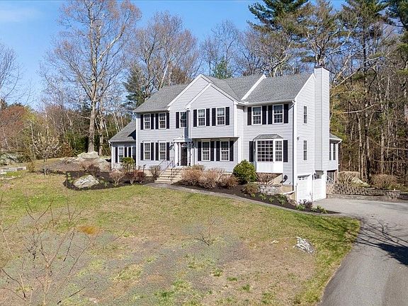 2nd image of 62 Magnolia Drive