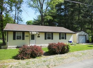 11984 Mohawk Dr, Conneaut Lake, PA 16316