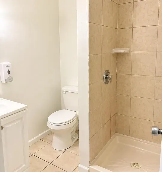 120 Overhill Ave — Photo 24