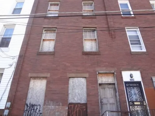 1322 W Cumberland St, Philadelphia, PA 19132