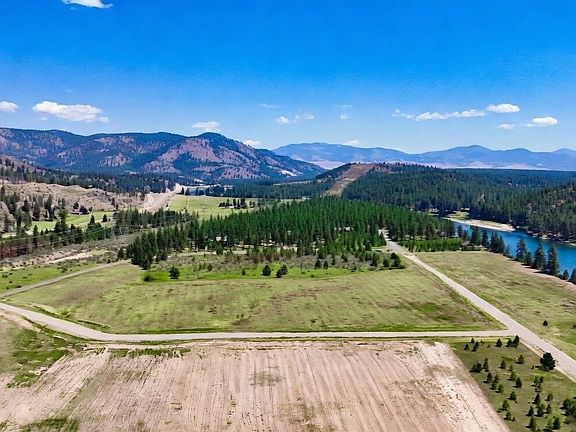 2nd image of 5 Harbine Ranch Rd