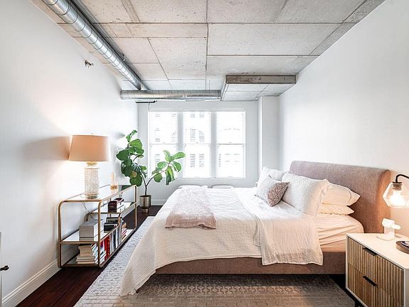 4th image of 102 N Water STREET #308