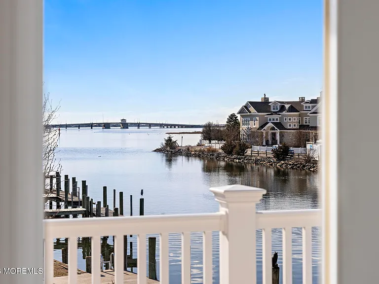 954 Barnegat Ln — Photo 105