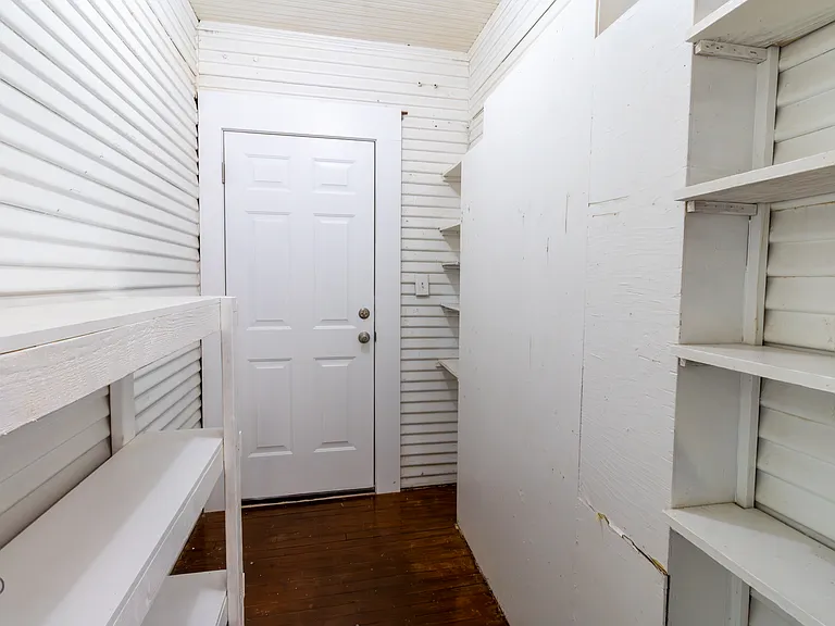 1824 Collins Ave — Photo 10