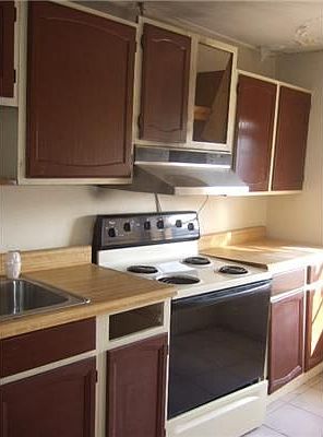 2nd image of 7731 NW South River Dr