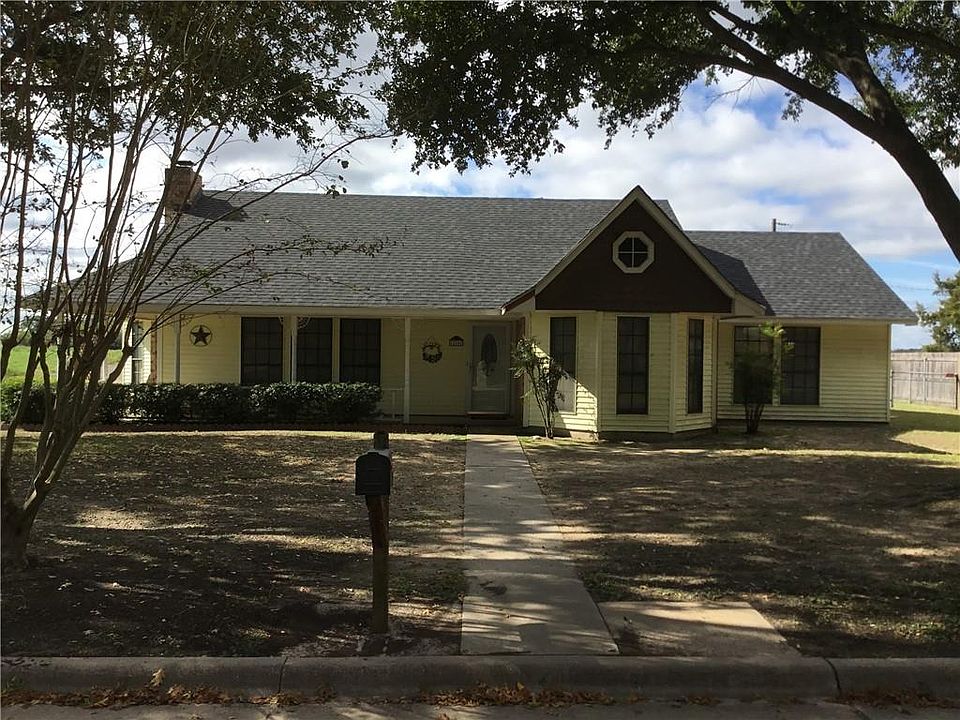 1st image of 1214 Donna St