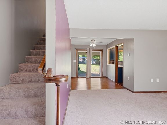 5th image of 524 N Brown St