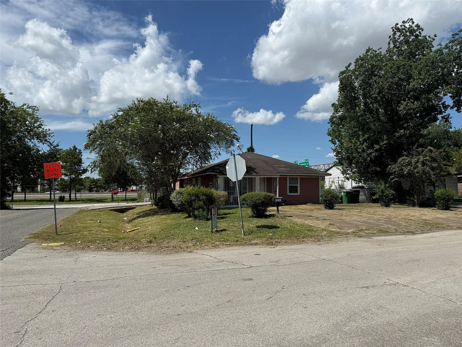 3 bed, 1.5 bath, 1248 sqft, $1,450 — Photo 4