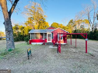 507 S Poplar St, Adel, GA 31620