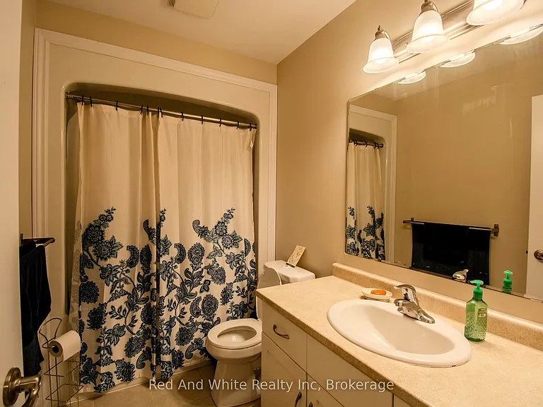 635 Saginaw Pkwy #10 — Photo 16