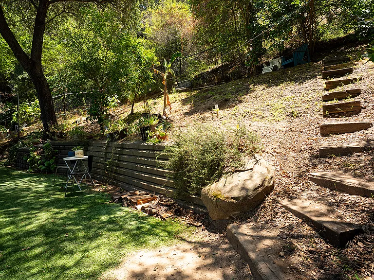 20932 Canyon Trl #B — Photo 19