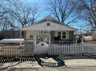5637 Miami Ave, Kansas City, KS 66106