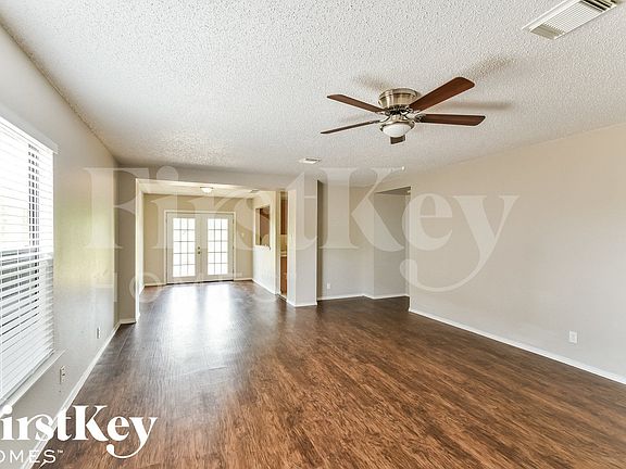 4th image of 4515 Misty Springs Dr