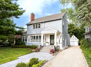 1901 Lorraine Pl, Ann Arbor, MI 48104