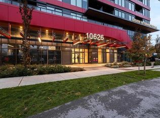 10626 City Pkwy #1712, Surrey, BC V3T4C3