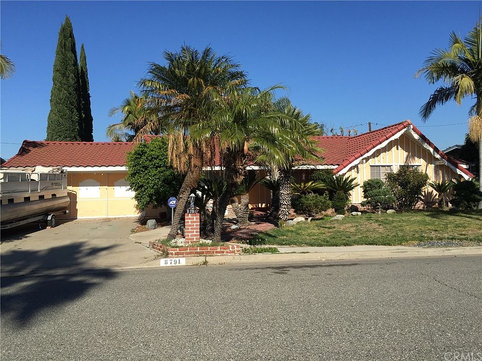 1st image of 8791 La Grand Ave