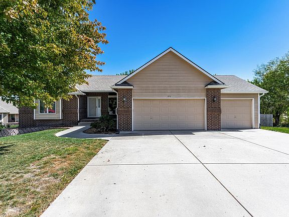 4th image of 816 Candia Ct