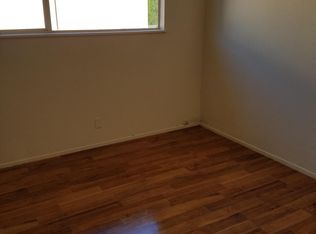 11 Melrose Ct, Pacifica, CA 94044