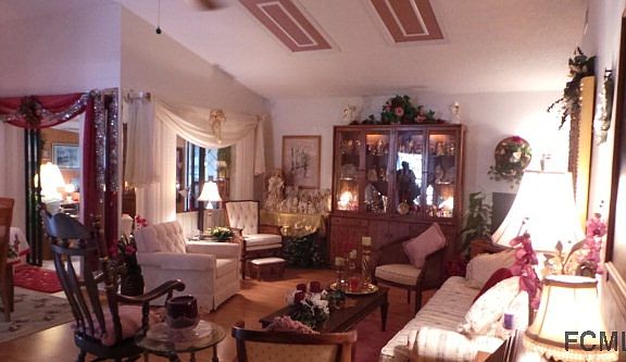 2nd image of 117 Blare Castle Dr