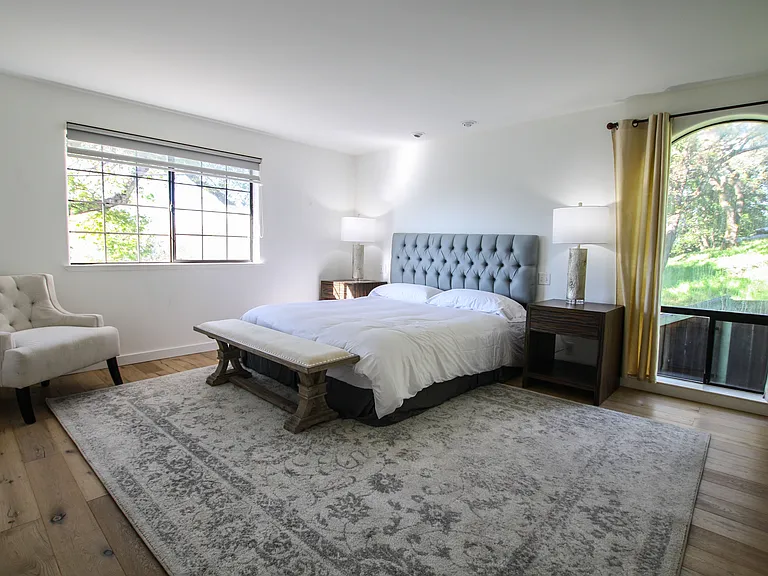 6564 Sonoma Mountain Rd — Photo 38