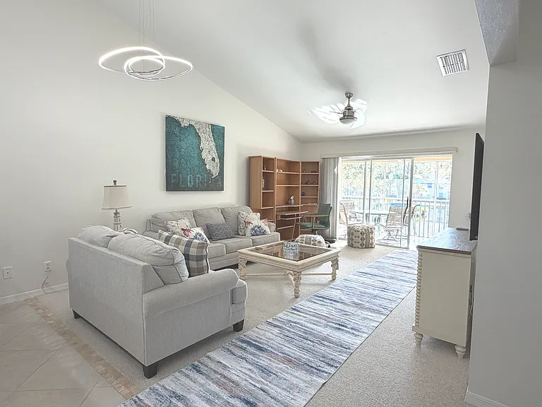 186 Pebble Shores Dr #204 — Photo 8