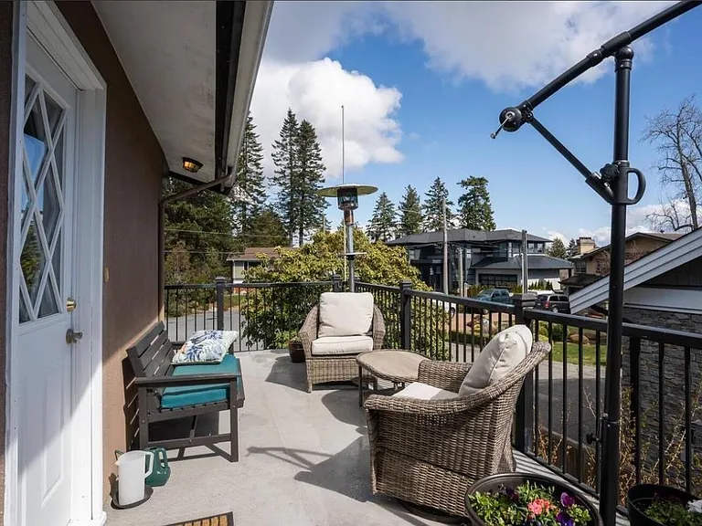 5368 1a Ave #UPPER — Photo 12
