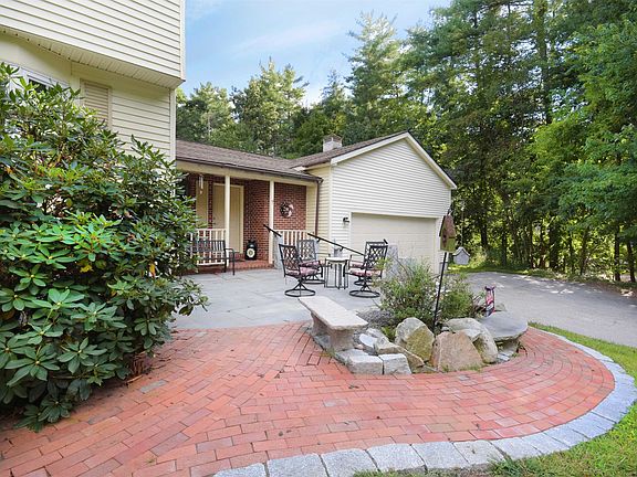 4th image of 7 Woodbine Lane