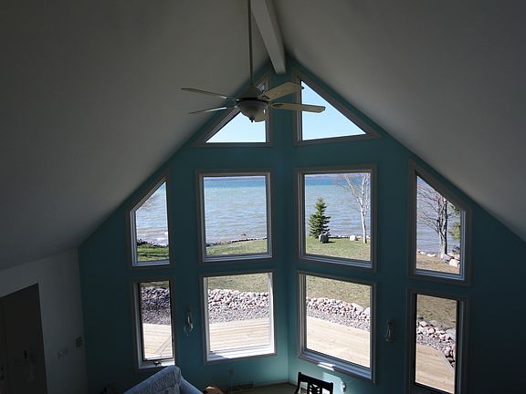 5th image of 3116 Lakeshore Dr