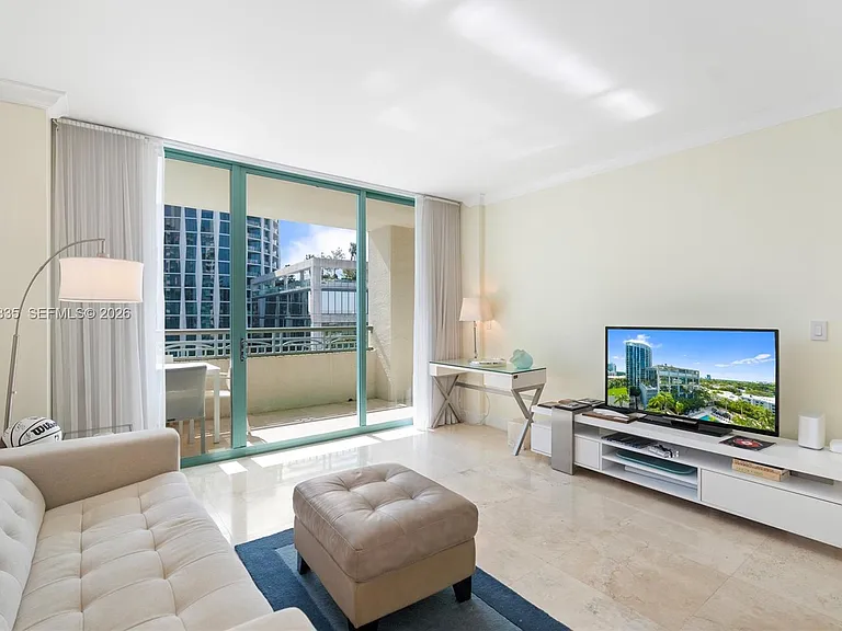 3350 SW 27th Ave #1003 — Photo 5