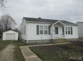 1502 S Clay Ave, Jacksonville, IL 62650