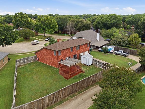 4th image of 605 Buttercup Cir