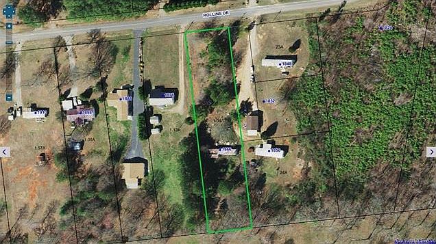 2nd image of 1866 Rollins Dr