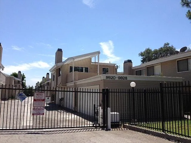 9920 Sepulveda Blvd — Photo 4